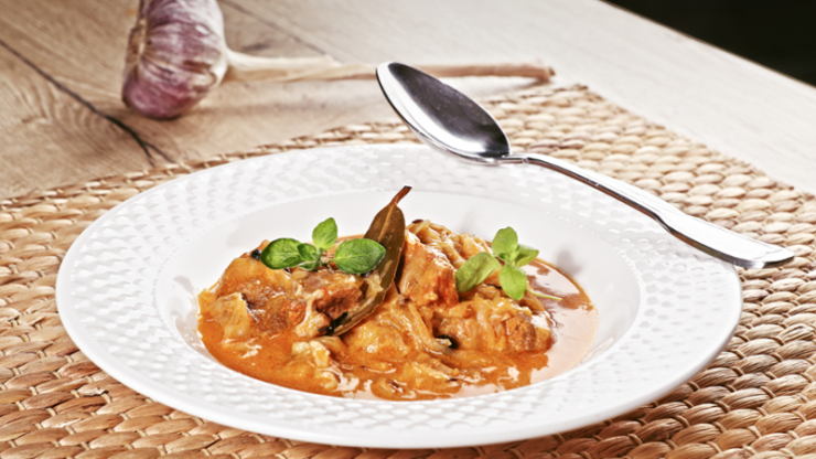 Segedínský guláš - recept šéfkuchaře Ondřeje Slaniny pro Cook4Me+