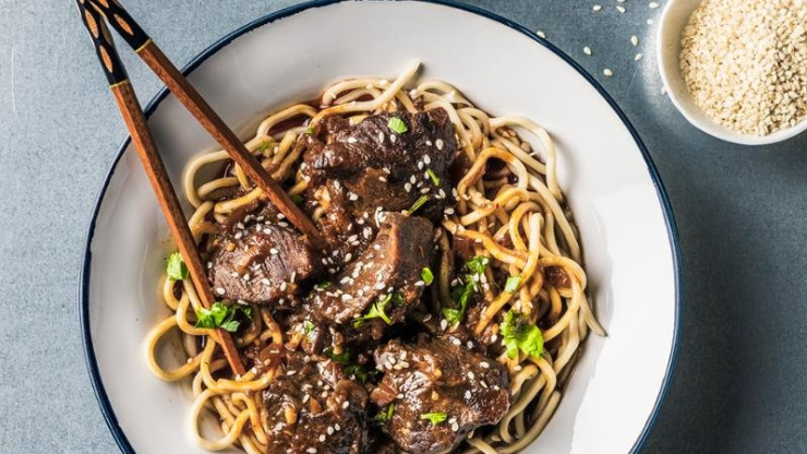 Hovězí maso na korejský způsob - recept pro Multifunkční elektrický tlakový hrnec Tefal Cook4Me+ Touch CY912831