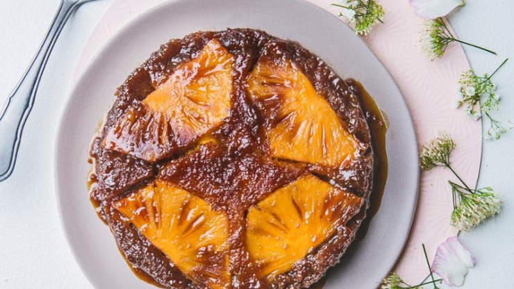 Obrácený ananasový koláč - recept pro chytrý multifunkční hrnec Tefal Cook4me+ CY8511