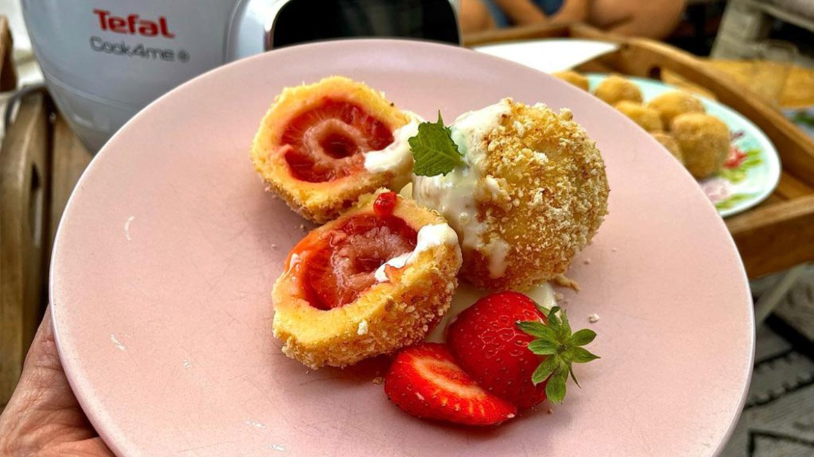Tvarohové knedlíky s jahodami - dezert v Multifunkčním hrnci Cook4me+.jpg