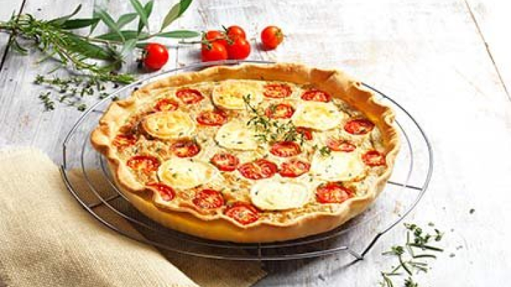 Rajčatový koláč s kozím sýrem - recept pro varný kuchyňský robot Tefal Click and Cook