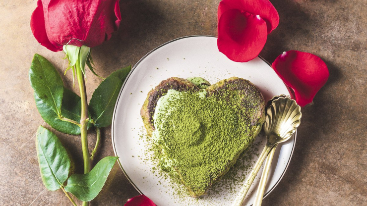 Matcha lávový toast - valentýnský recept na Tefal pánev